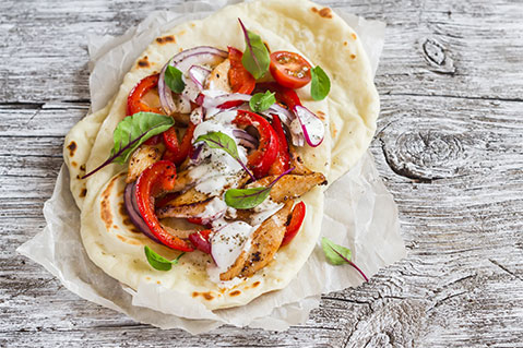 Pilt kaneeliga grillkanatortiljadest